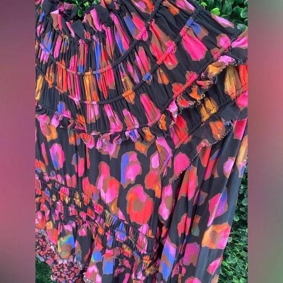Farm Rio Anthropologie Iridescent Leopards Black Ruffled Dress - Size Small - Picture 6 of 16